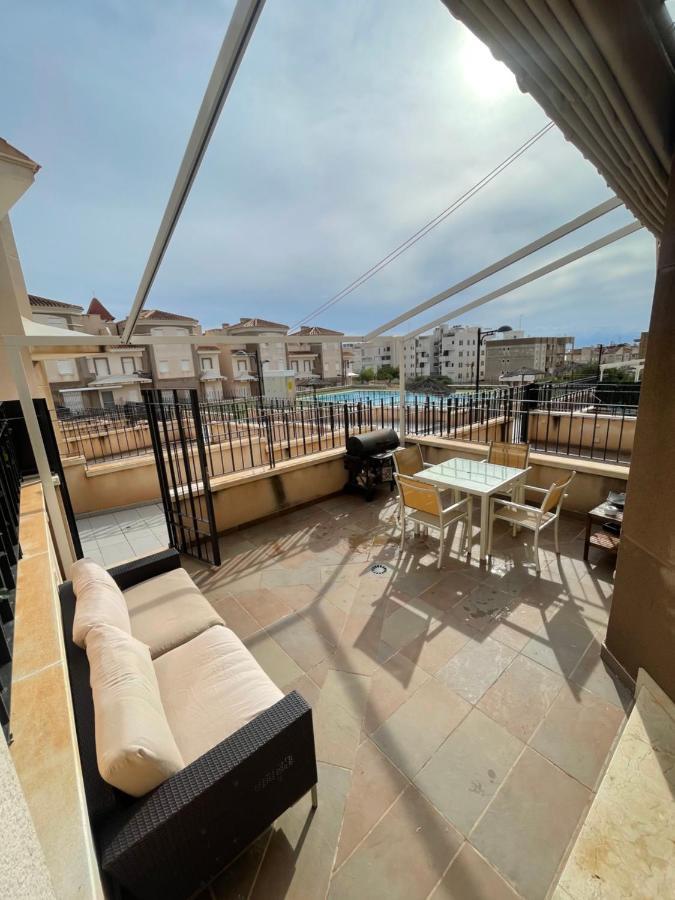 Adosado Obra Nueva Residencial De Lujo Villa Santa Pola Luaran gambar